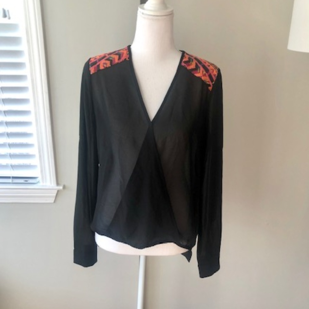 Dina be NWT Francesca's Sheer Top NWT